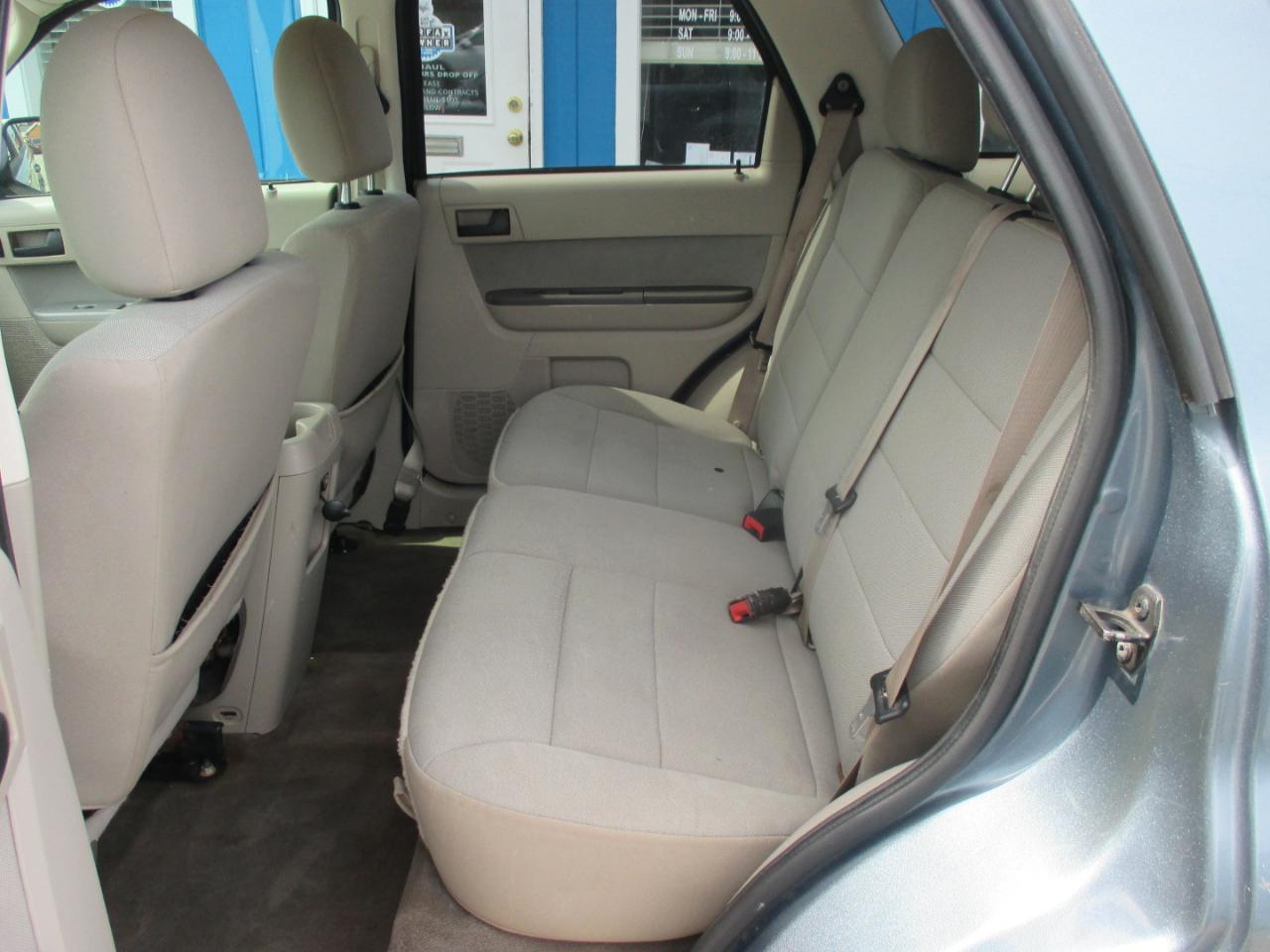 Ford Escape FWD 4dr XLT 2012