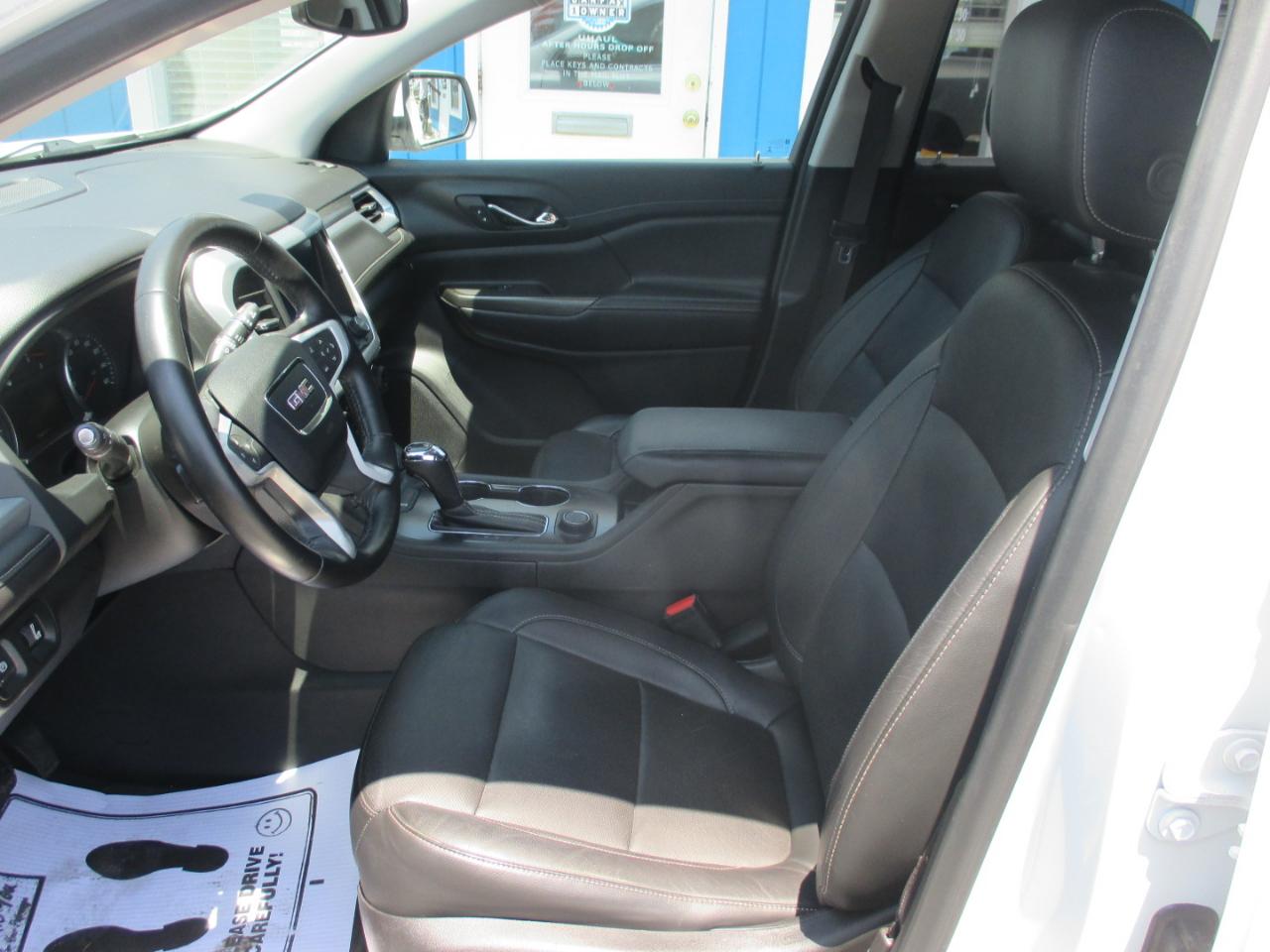 GMC Acadia AWD 4dr SLT w/SLT-1 2019