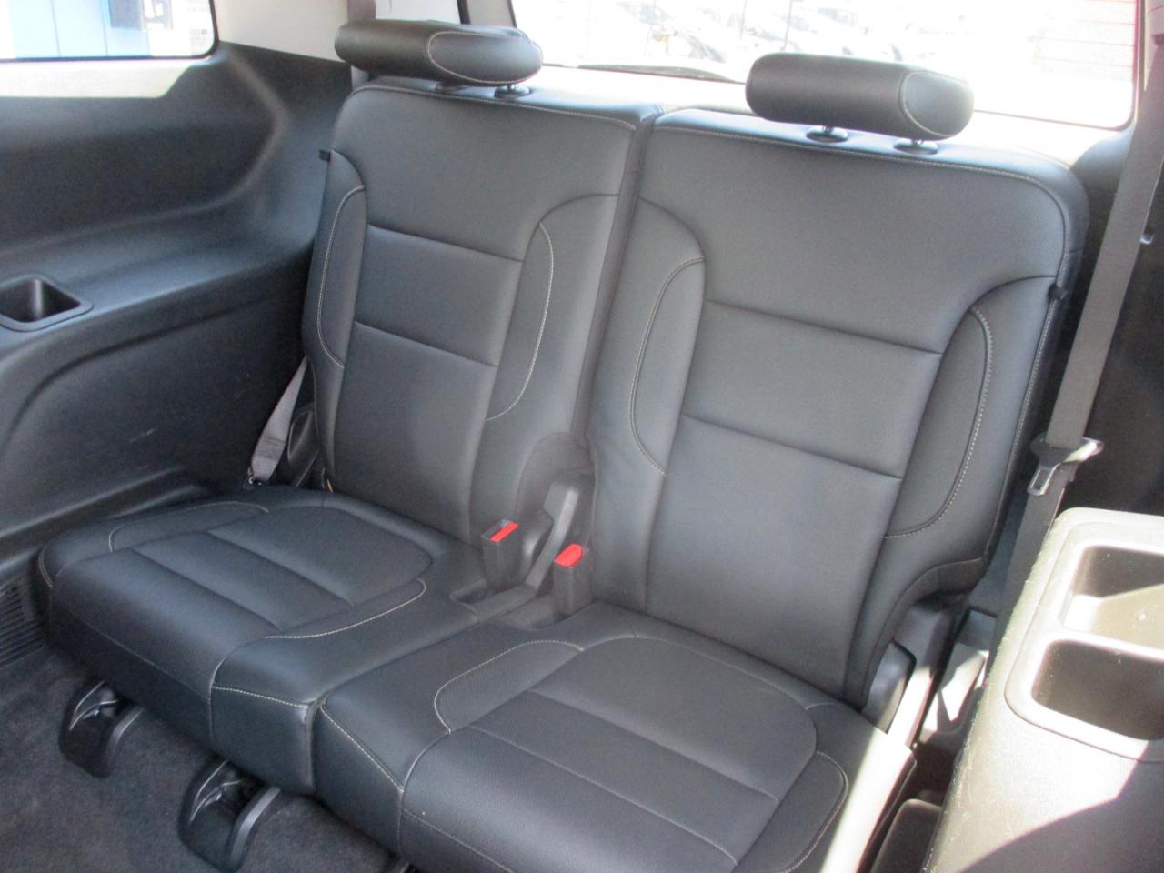GMC Acadia AWD 4dr SLT w/SLT-1 2019