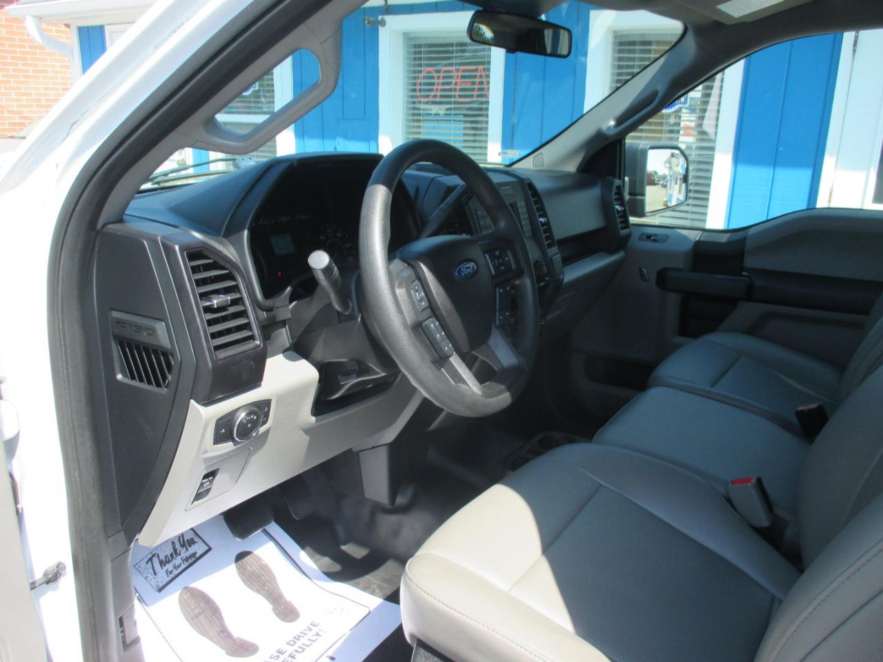 Ford F-150 XL 4WD SuperCrew 5.5' Box 2017