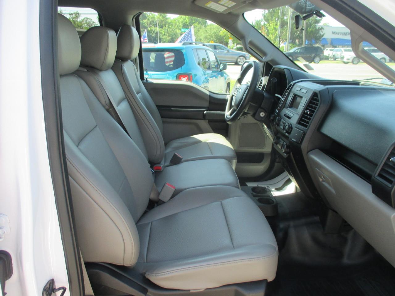 Ford F-150 XL 4WD SuperCrew 5.5' Box 2017