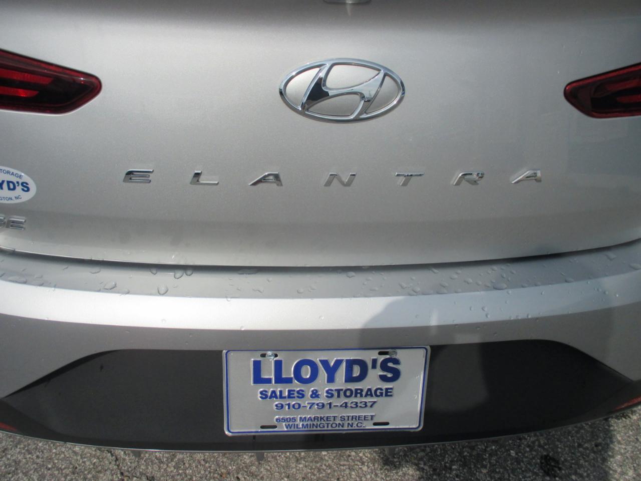 Hyundai Elantra SE IVT 2020