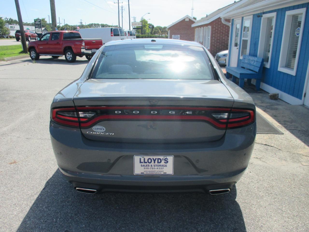 Dodge Charger SXT RWD 2019