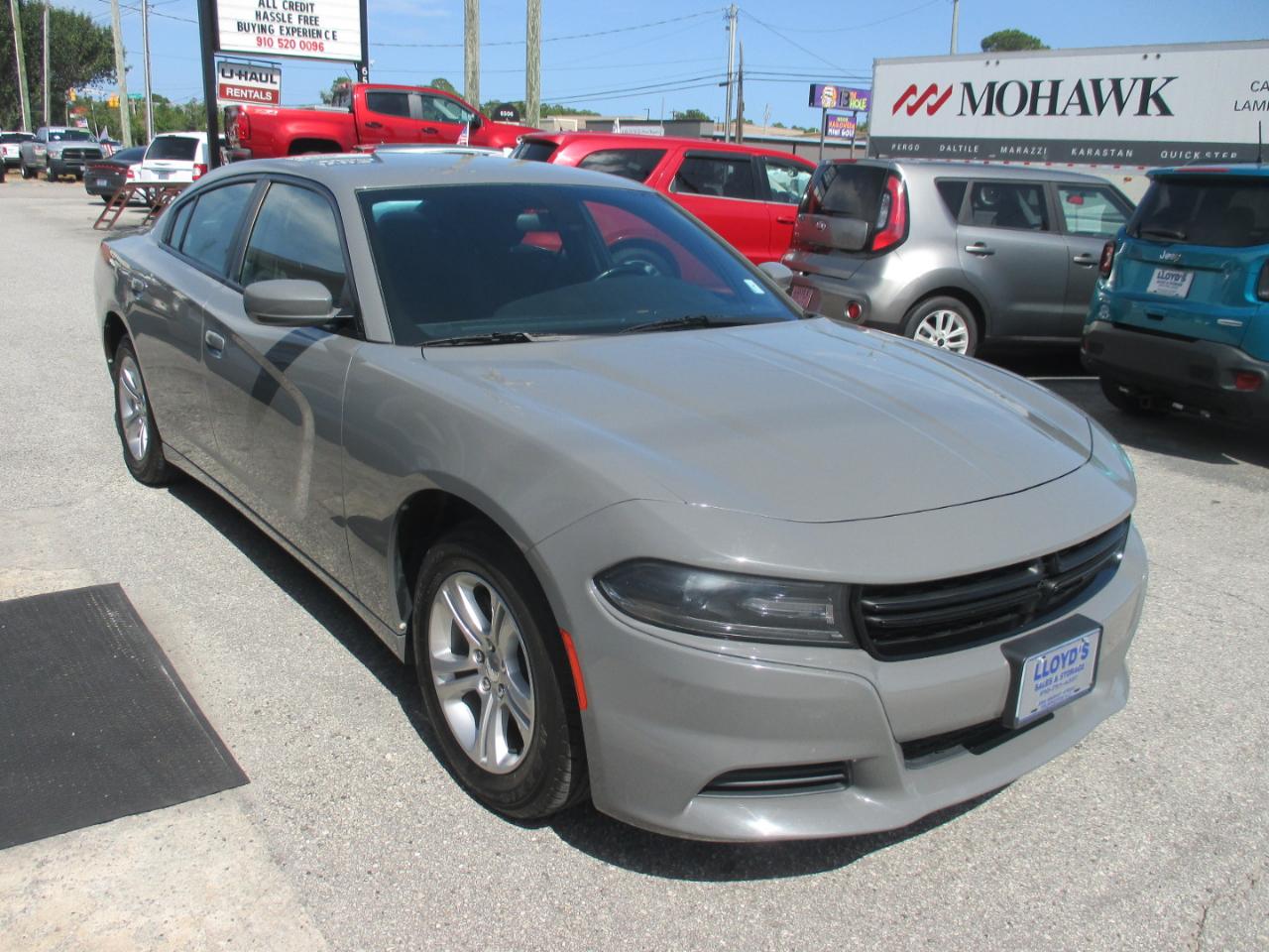 Dodge Charger SXT RWD 2019