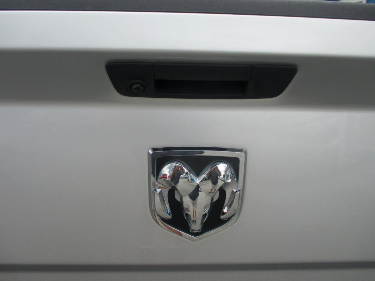 RAM 1500 Classic Tradesman 4x4 Reg Cab 8' Box 2019