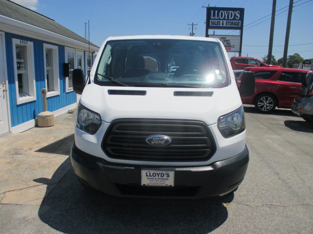 Ford Transit Van T-150 130" Low Rf 8600 GVWR Swing-Out RH Dr 2017