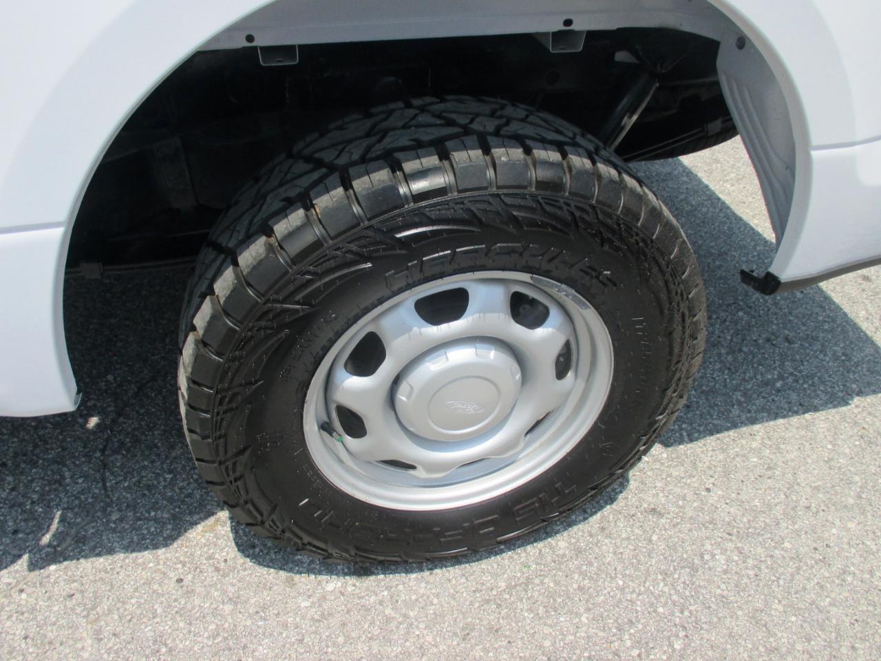 Ford F-150 XL 4WD SuperCrew 5.5' Box 2017