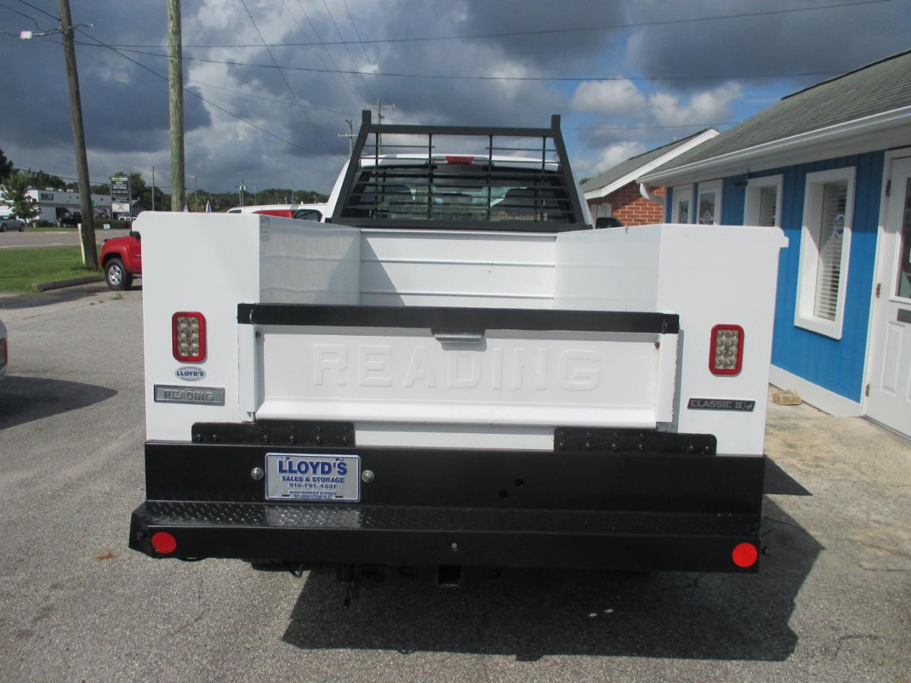 Ford Super Duty F-250 SRW XL 4WD Reg Cab 8' Box 2018
