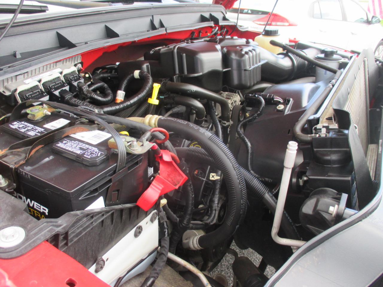 Ford Super Duty F-250 SRW 2WD Reg Cab 137" XL 2015