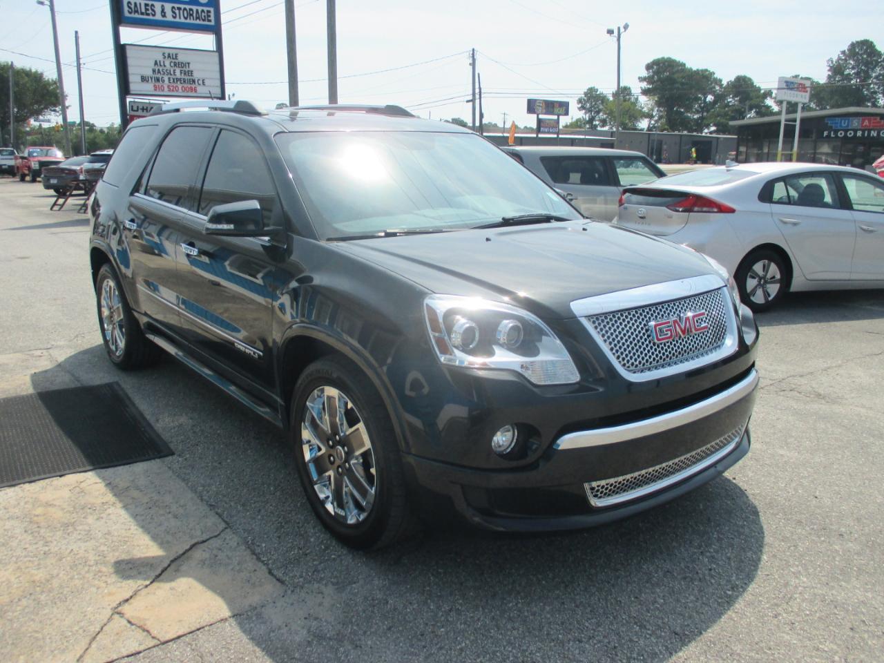 GMC Acadia FWD 4dr Denali 2012