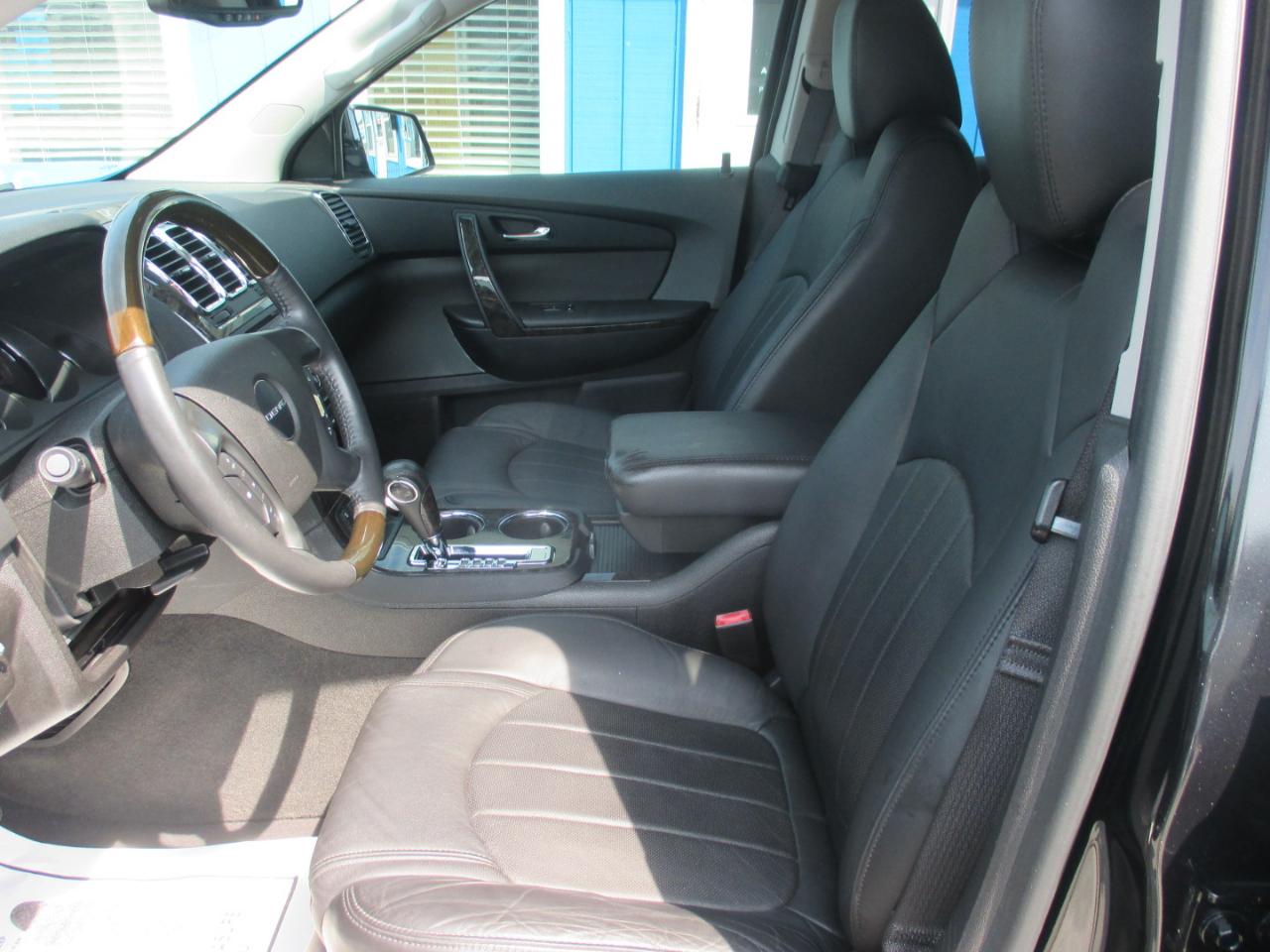 GMC Acadia FWD 4dr Denali 2012