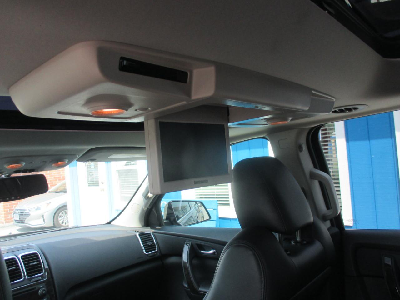 GMC Acadia FWD 4dr Denali 2012