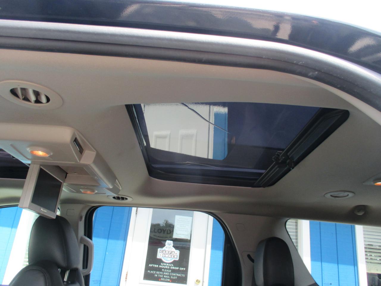 GMC Acadia FWD 4dr Denali 2012