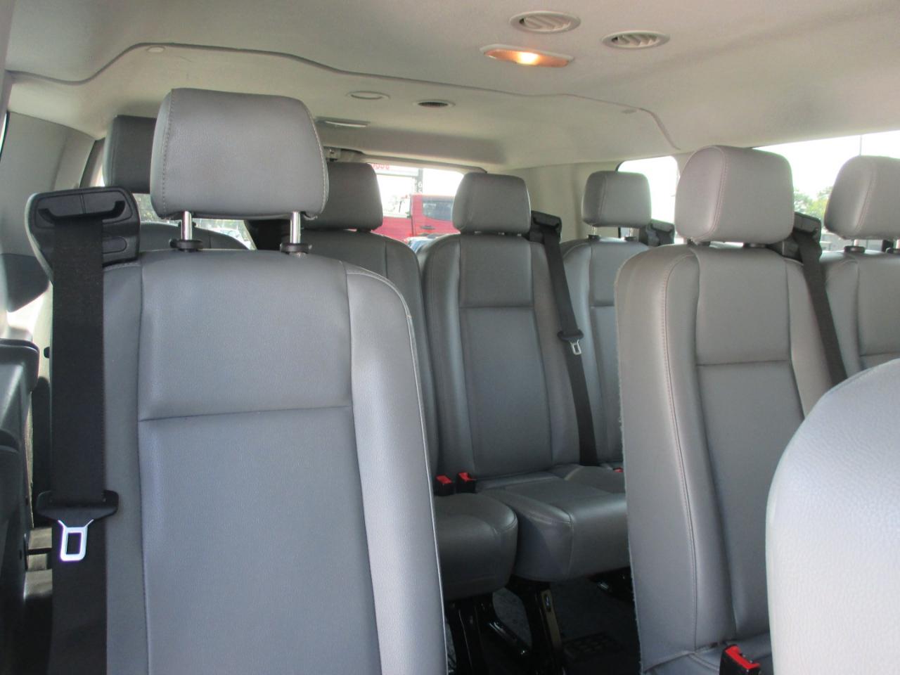 Ford Transit Wagon T-350 148" Low Roof XLT Swing-Out RH Dr 2016