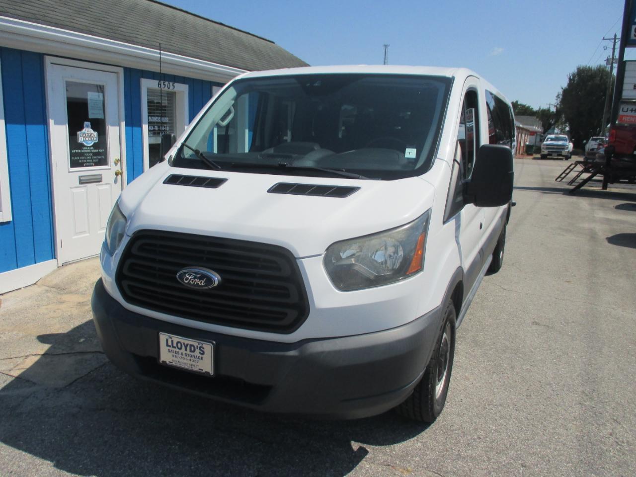 Ford Transit Wagon T-350 148" Low Roof XL Swing-Out RH Dr 2016