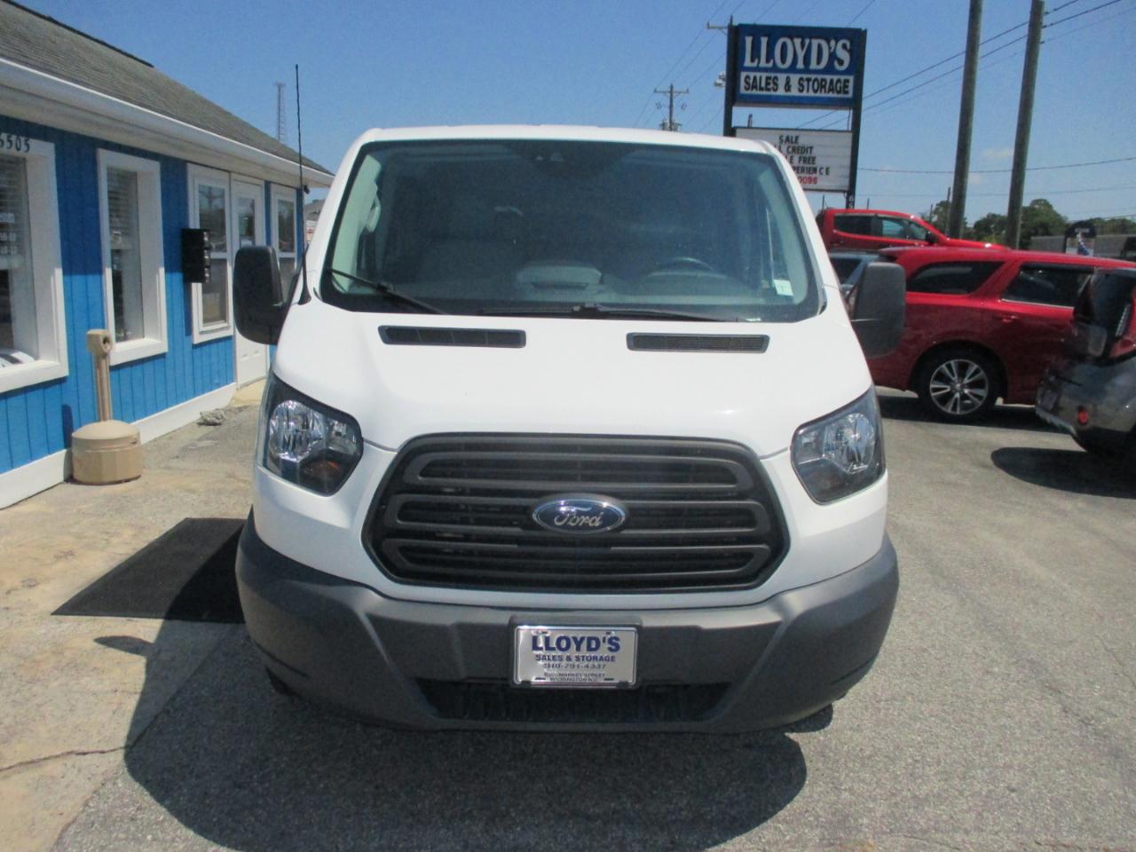Ford Transit Passenger Wagon T-350 148" Low Roof XL Sliding RH Dr 2018