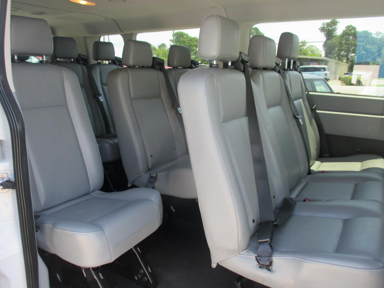 Ford Transit Passenger Wagon T-350 148" Low Roof XL Sliding RH Dr 2018