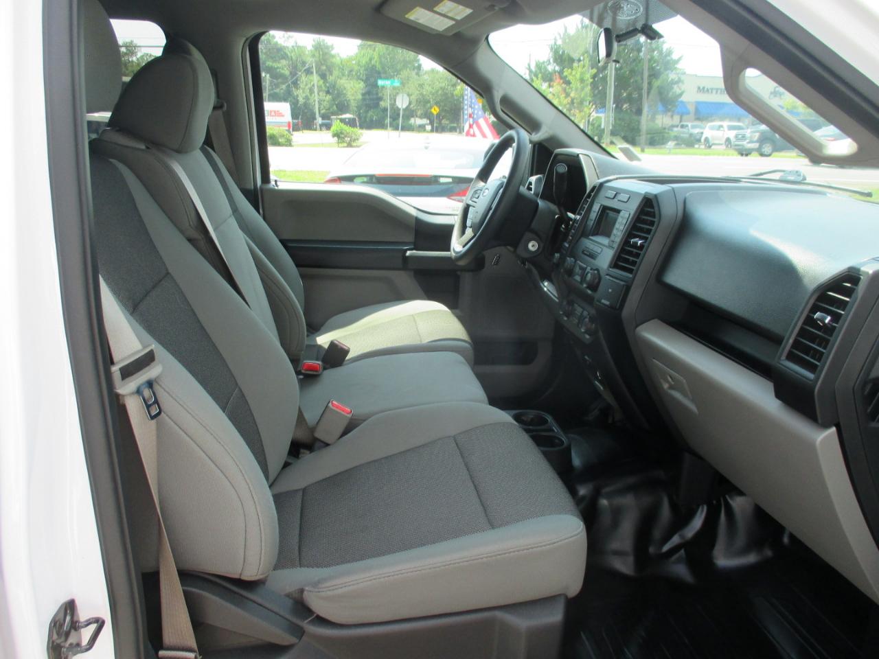 Ford F-150 XL 4WD SuperCrew 5.5' Box 2017