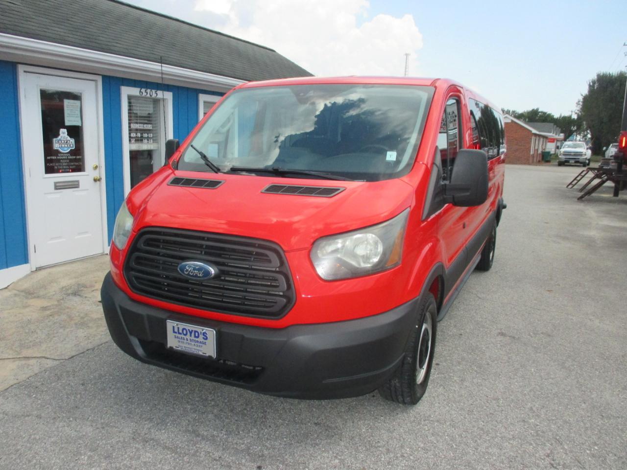 Ford Transit Wagon T-350 148" Low Roof XL Swing-Out RH Dr 2016