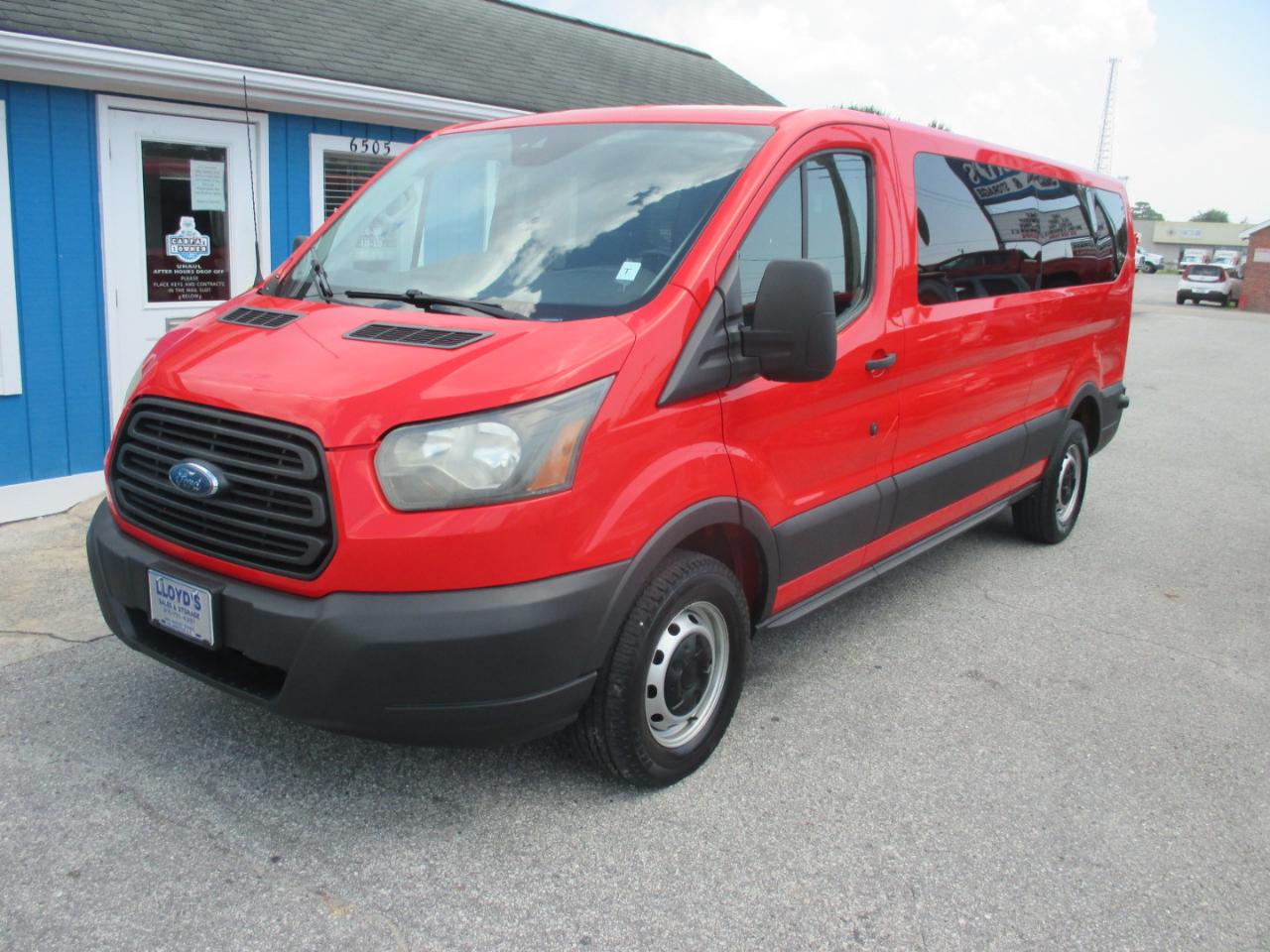 Ford Transit Wagon T-350 148" Low Roof XL Swing-Out RH Dr 2016