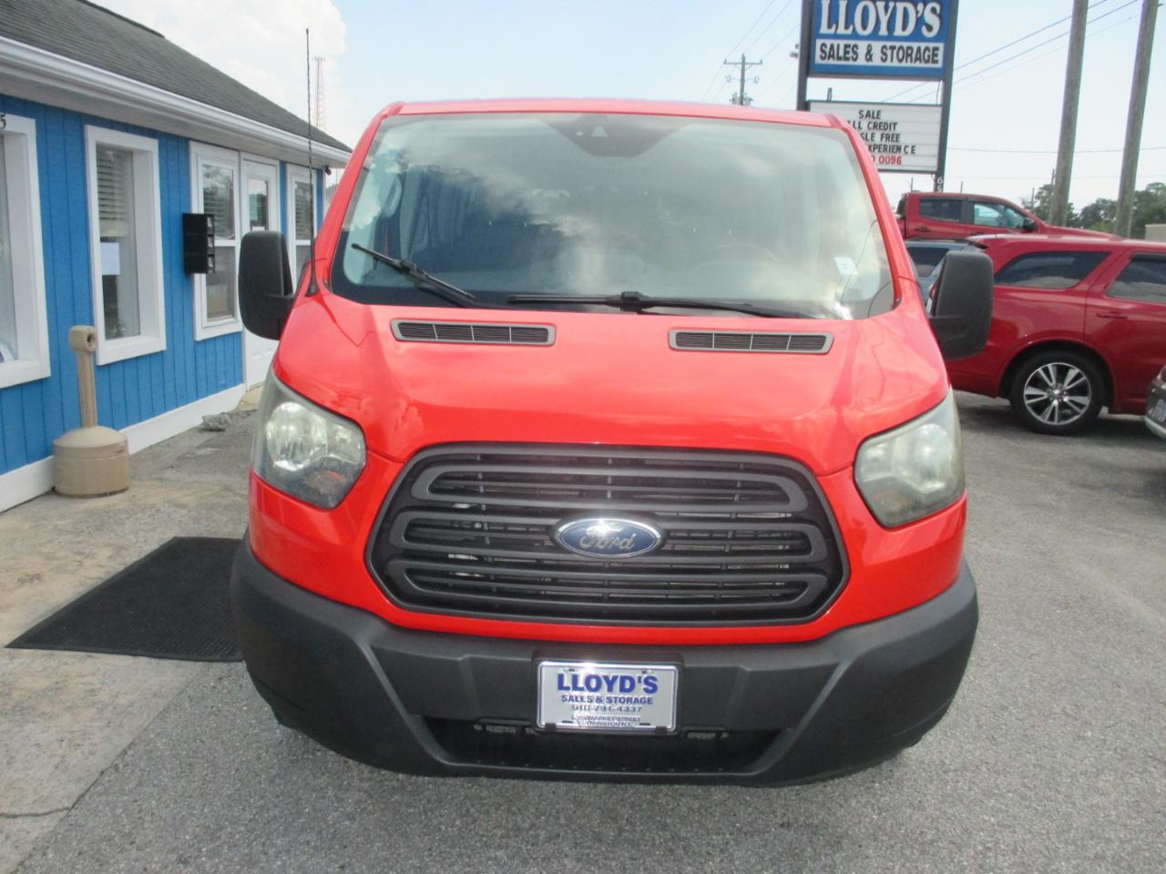Ford Transit Wagon T-350 148" Low Roof XL Swing-Out RH Dr 2016