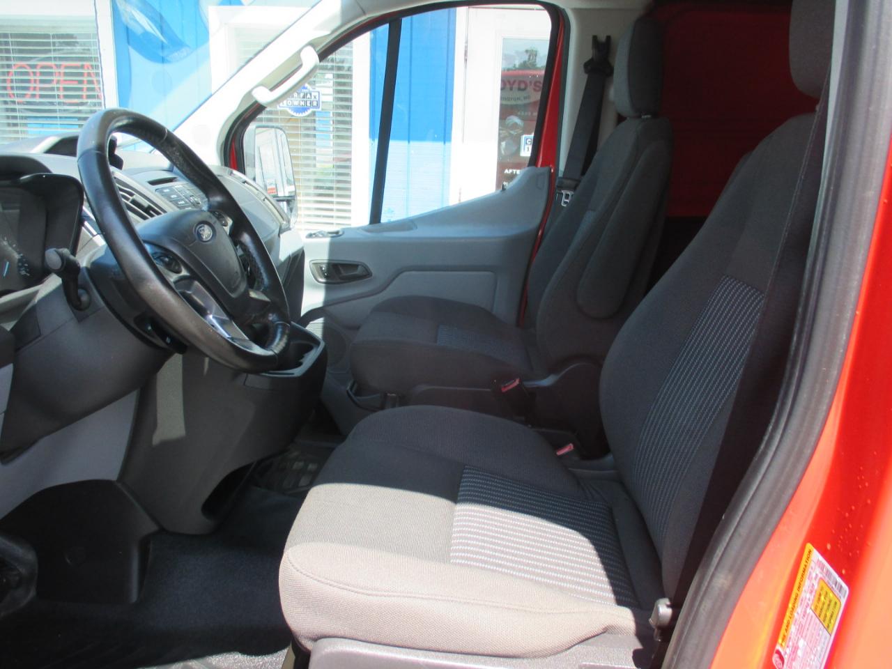 Ford Transit Cargo Van T-150 130" Low Rf 8600 GVWR Swing-Out RH Dr 2016