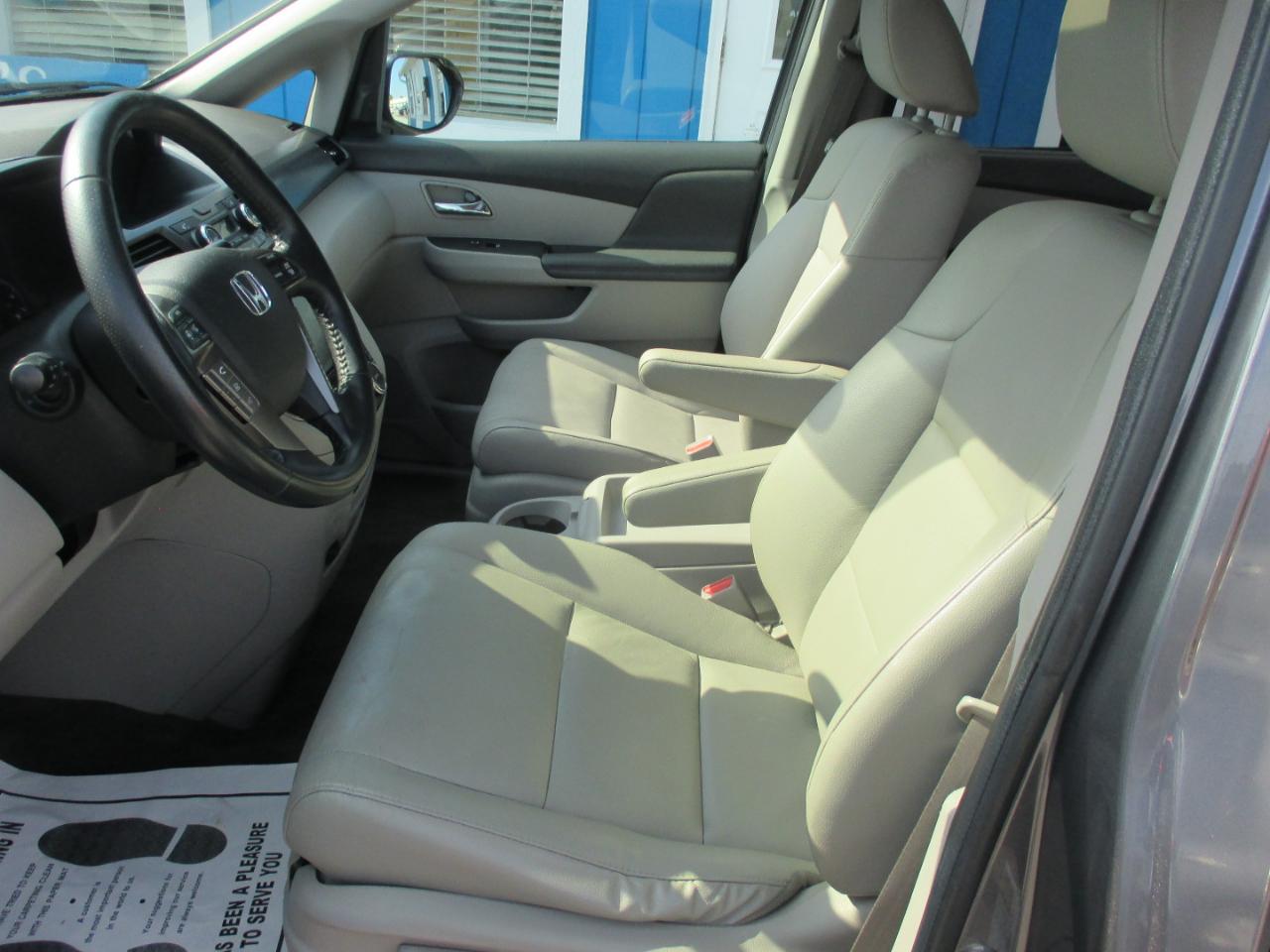 Honda Odyssey 5dr Touring Elite 2014