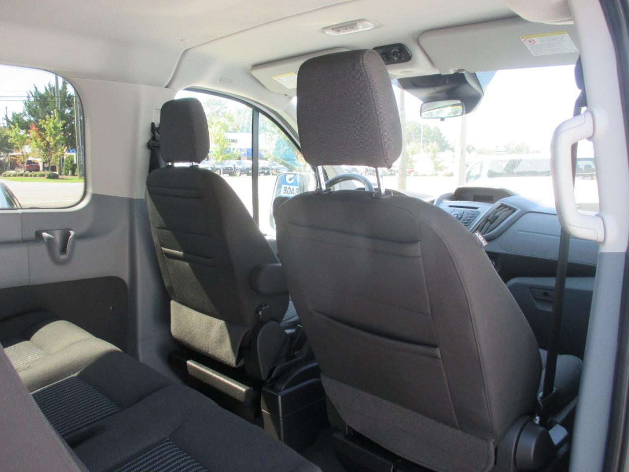 Ford Transit Passenger Wagon T-350 148" Low Roof XL Swing-Out RH Dr 2018
