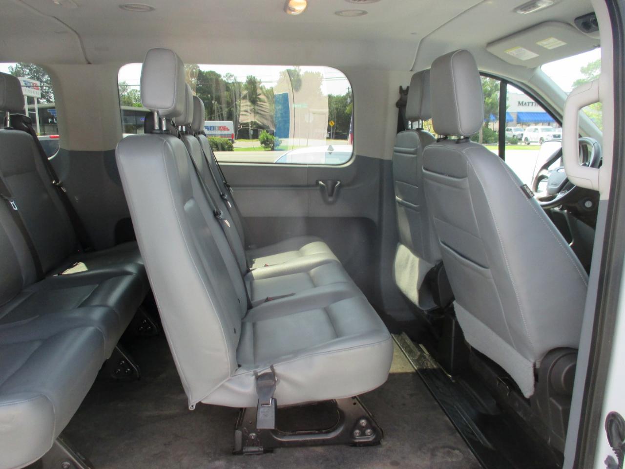 Ford Transit Passenger Wagon T-150 130" Low Roof XL Swing-Out RH Dr 2018