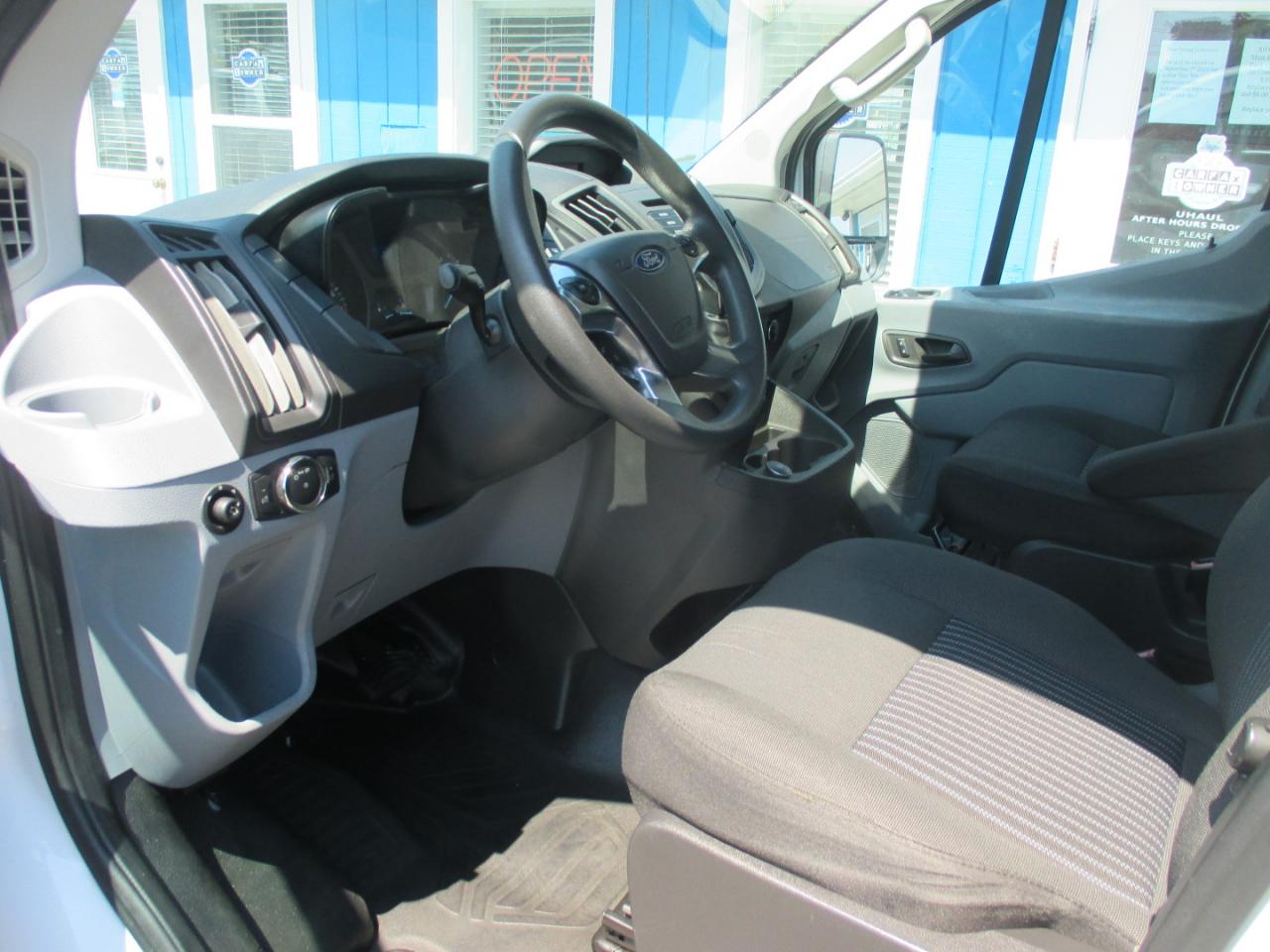 Ford Transit Passenger Wagon T-350 148" Low Roof XL Swing-Out RH Dr 2018