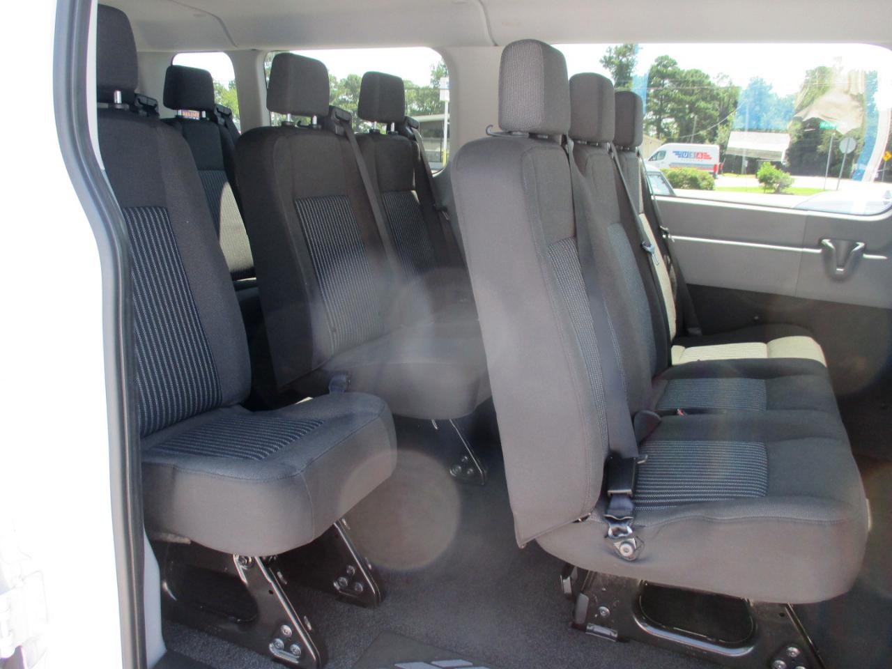 Ford Transit Passenger Wagon T-350 148" Low Roof XL Swing-Out RH Dr 2018