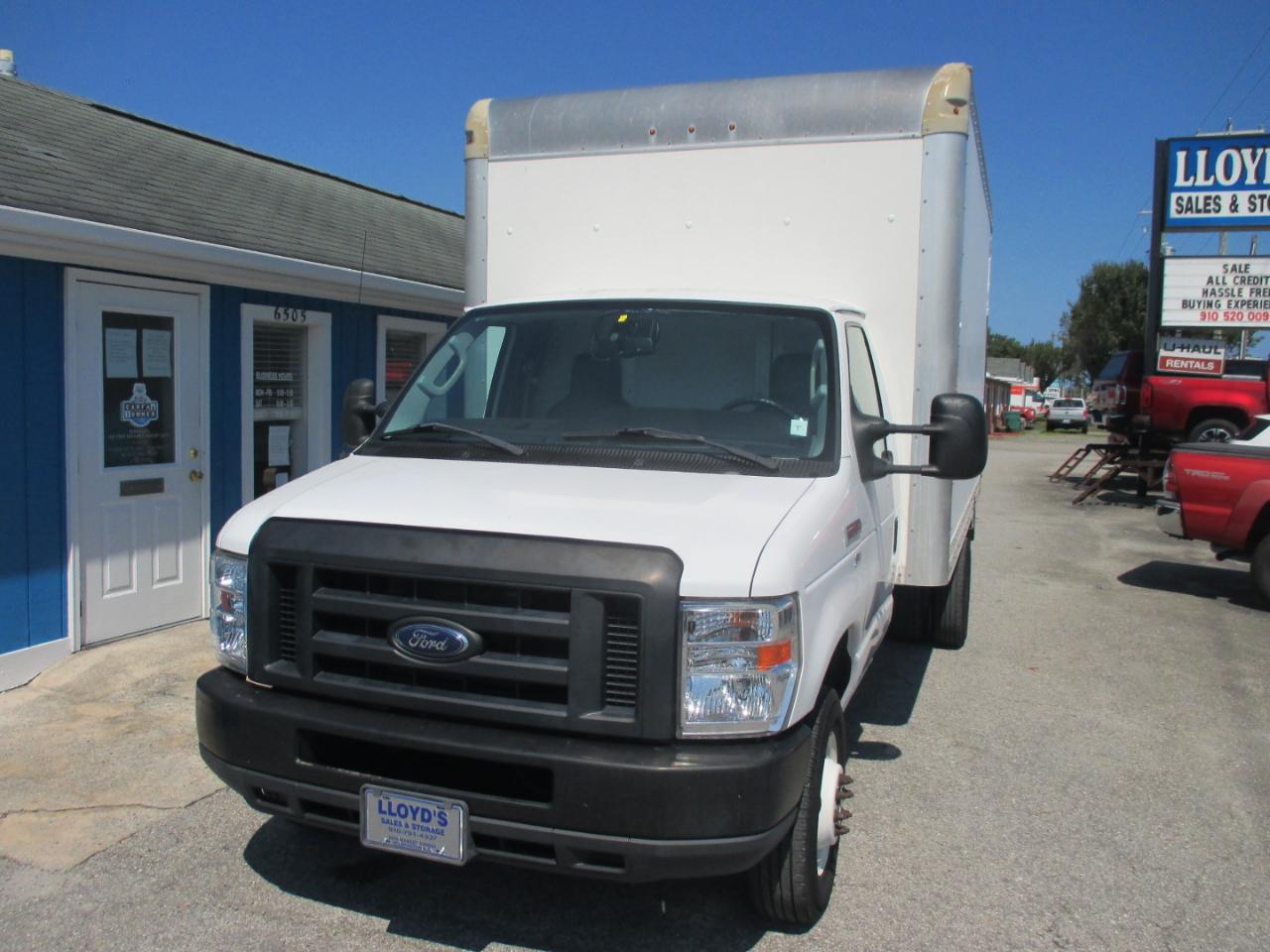 Ford E-Series Cutaway E-450 DRW 158" WB 2018