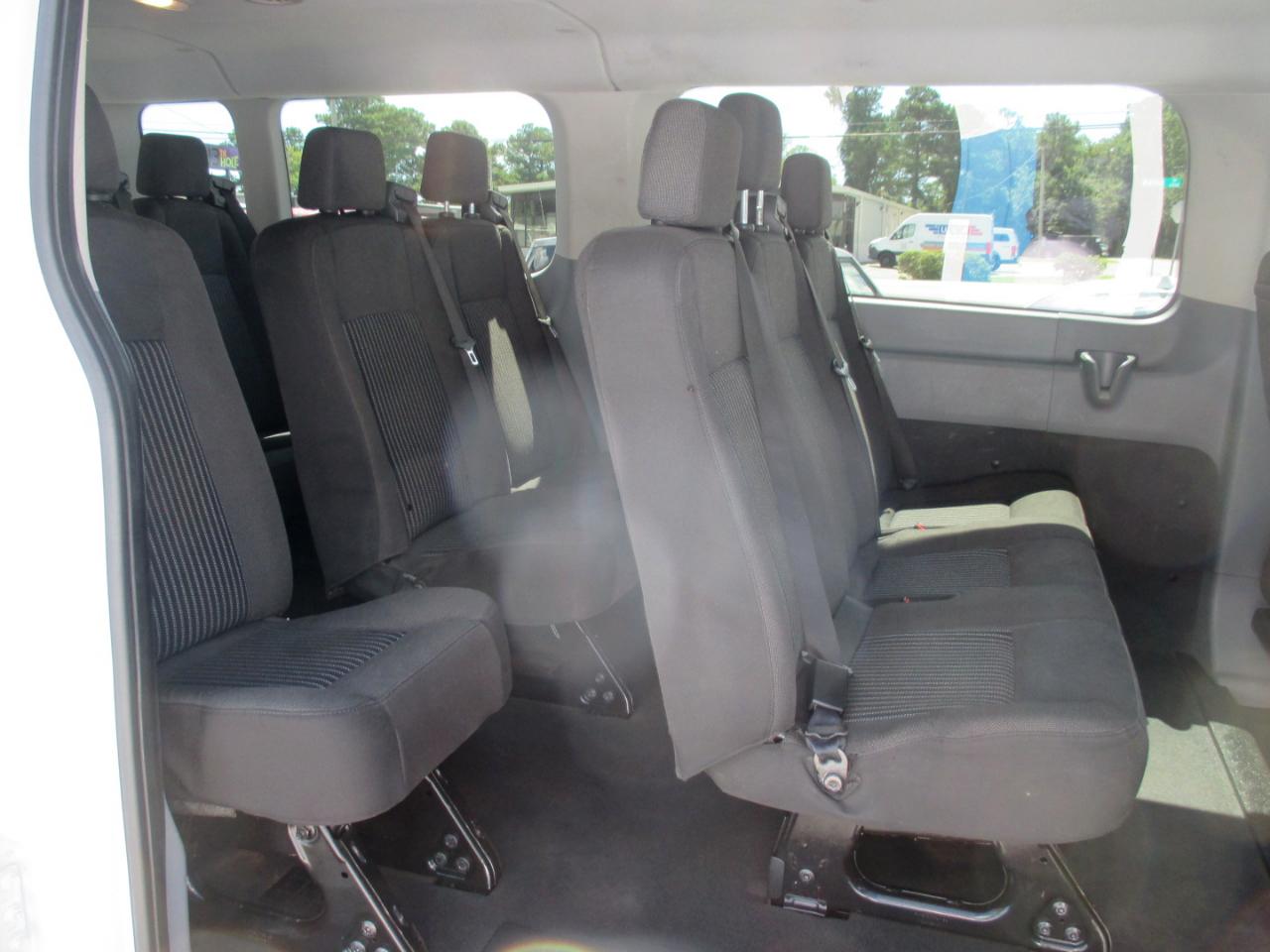 Ford Transit Passenger Wagon T-350 148" Low Roof XL Swing-Out RH Dr 2018