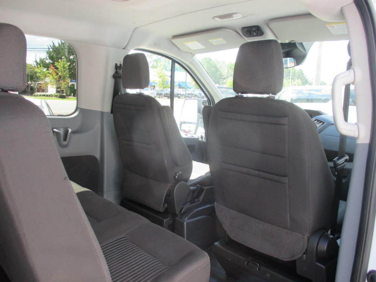 Ford Transit Passenger Wagon T-350 148" Low Roof XL Swing-Out RH Dr 2018