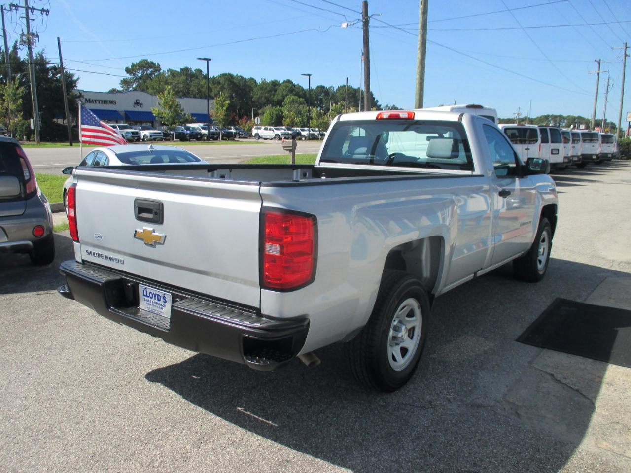 Chevrolet Silverado 1500 2WD Reg Cab 133.0" Work Truck 2016