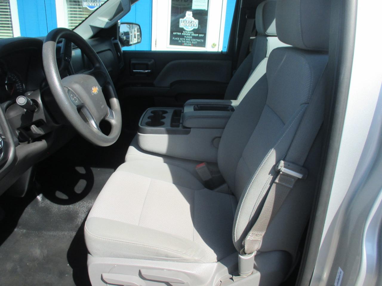 Chevrolet Silverado 1500 2WD Reg Cab 133.0" Work Truck 2016