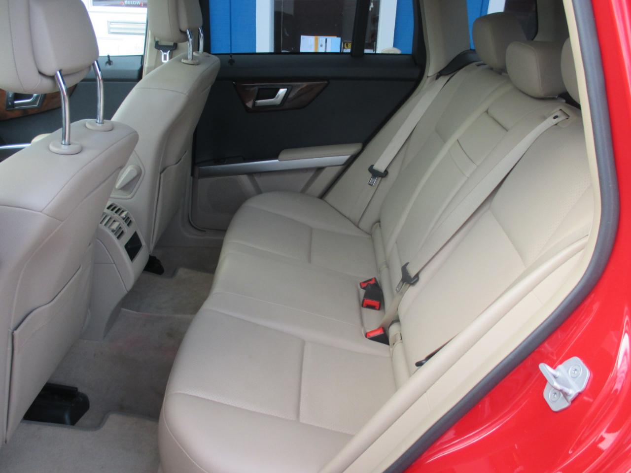 Mercedes-Benz GLK-Class RWD 4dr GLK 350 2012