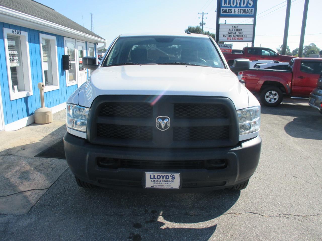 RAM 2500 Tradesman 4x4 Crew Cab 6'4" Box 2018
