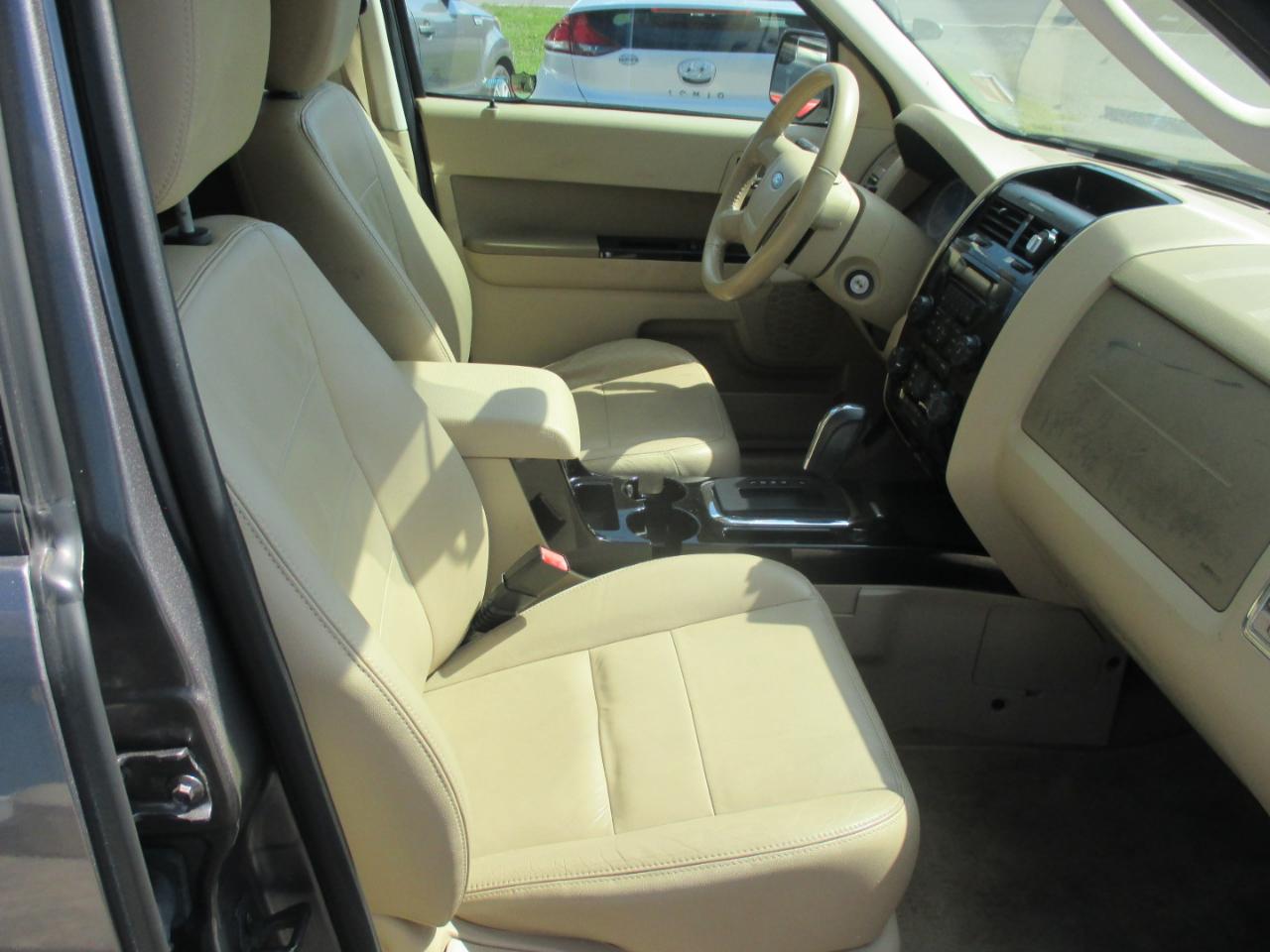 Ford Escape FWD 4dr Limited 2012