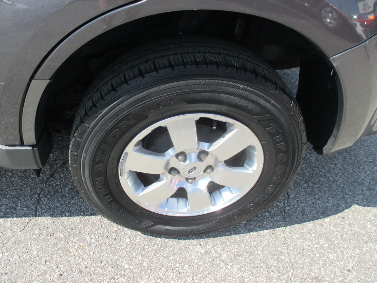 Ford Escape FWD 4dr Limited 2012