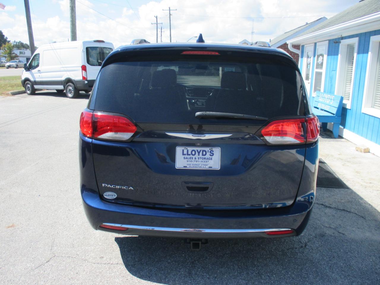 Chrysler Pacifica Touring L 2019