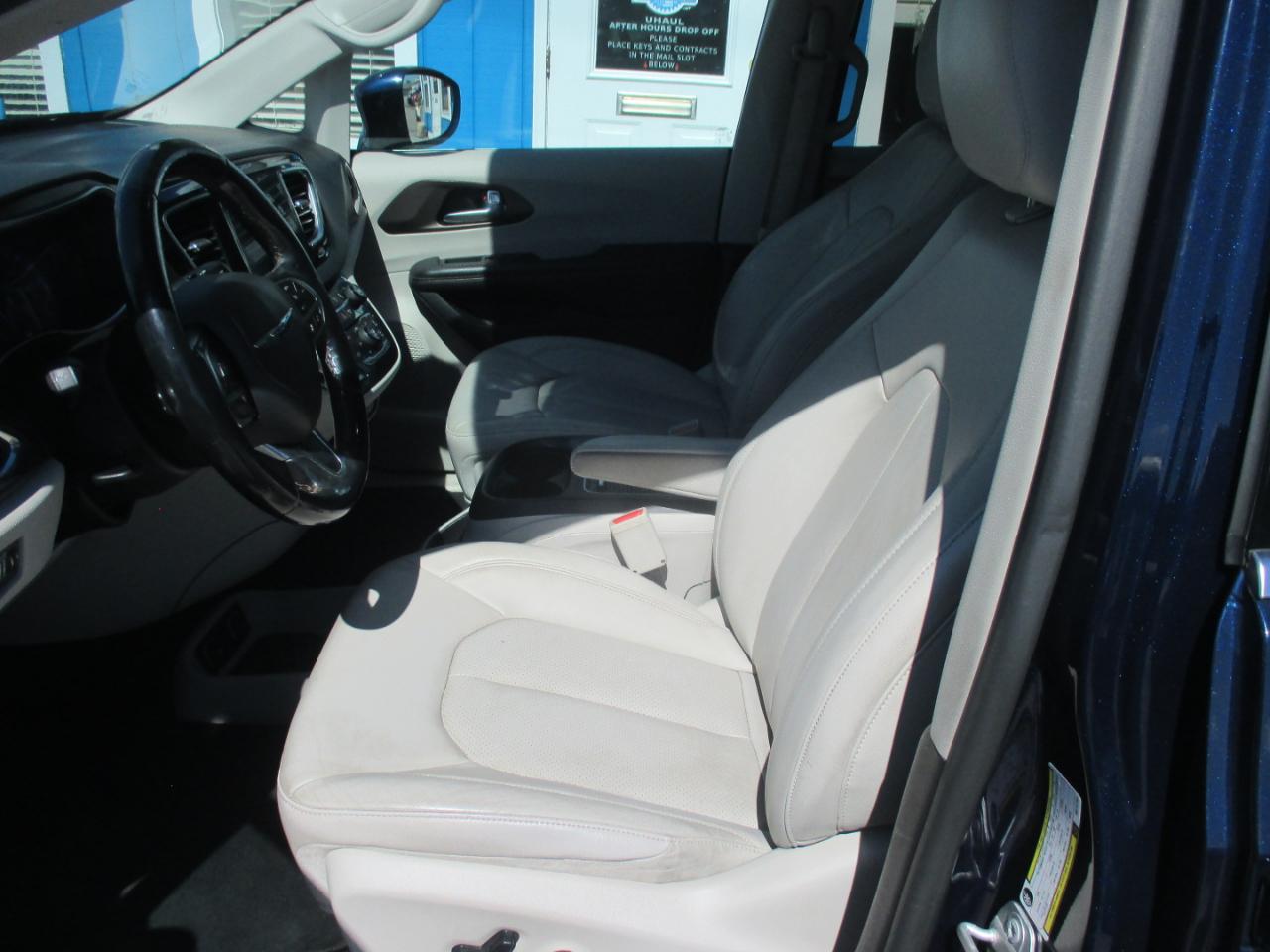 Chrysler Pacifica Touring L 2019
