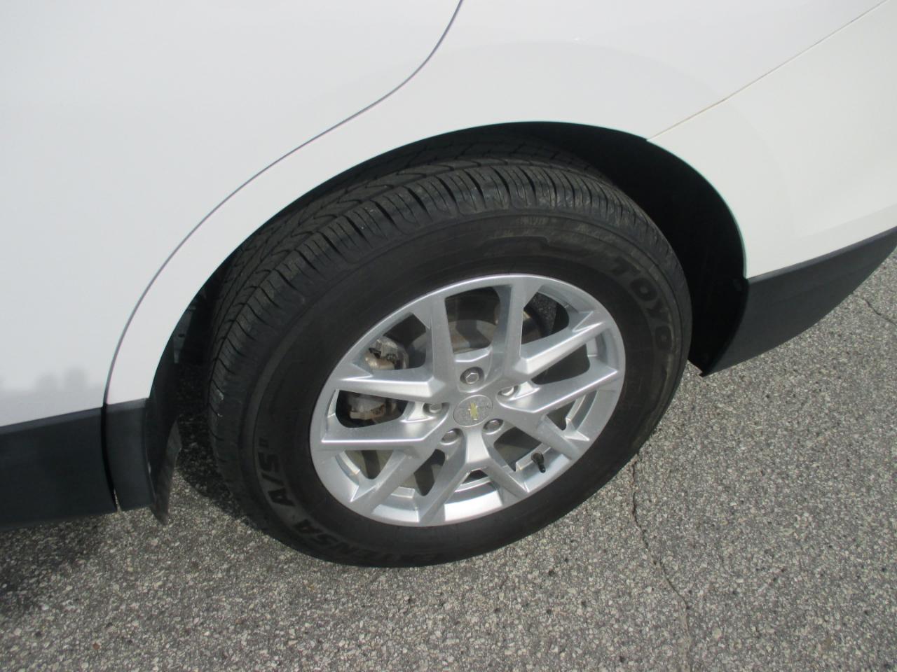 Chevrolet Equinox FWD 4dr LT w/1LT 2022