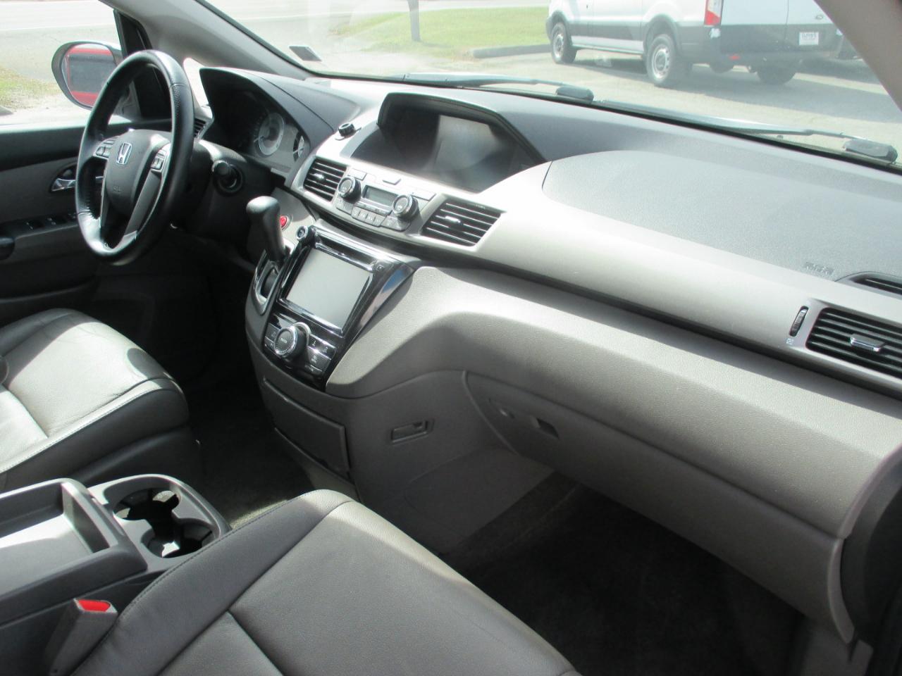 Honda Odyssey 5dr EX-L 2016