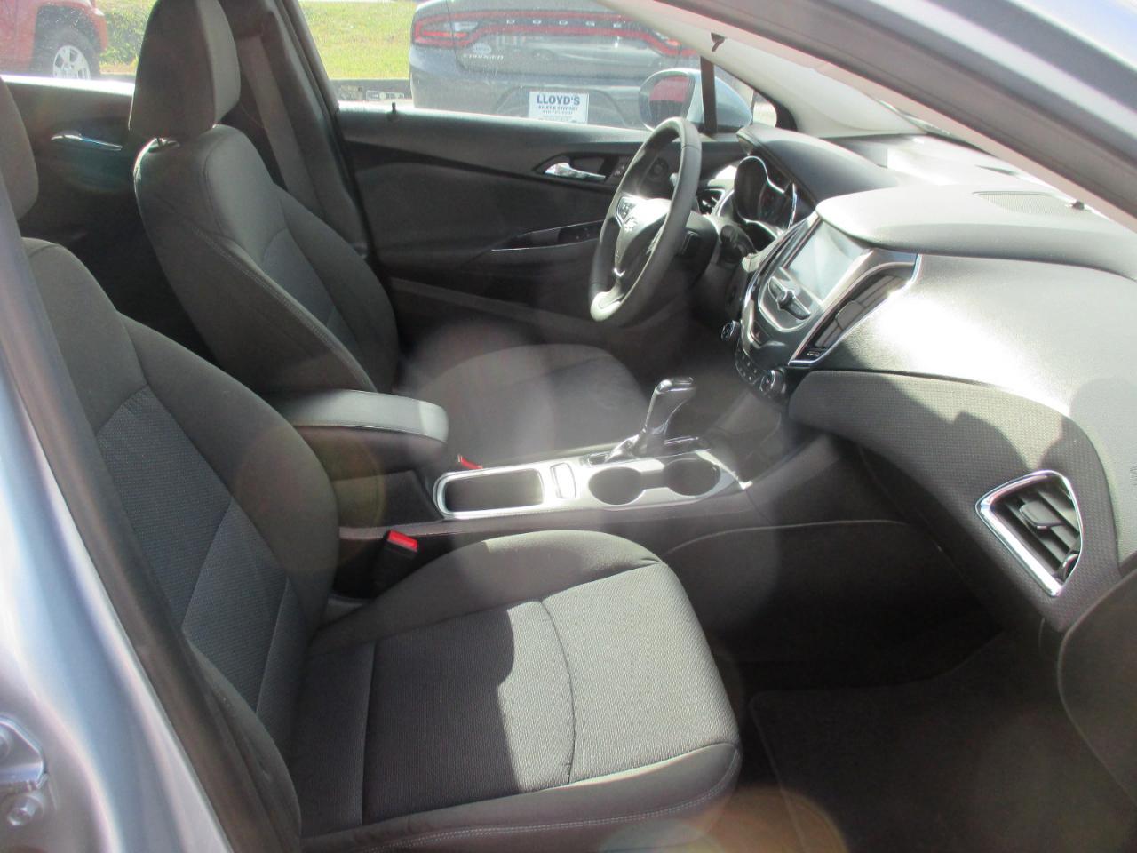 Chevrolet Cruze 4dr Sdn 1.4L LT w/1SD 2018