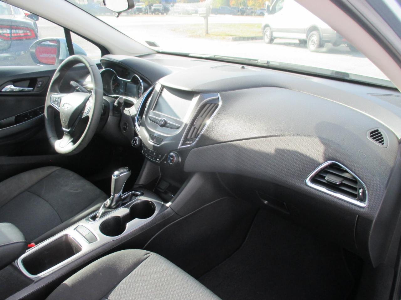 Chevrolet Cruze 4dr Sdn 1.4L LT w/1SD 2018