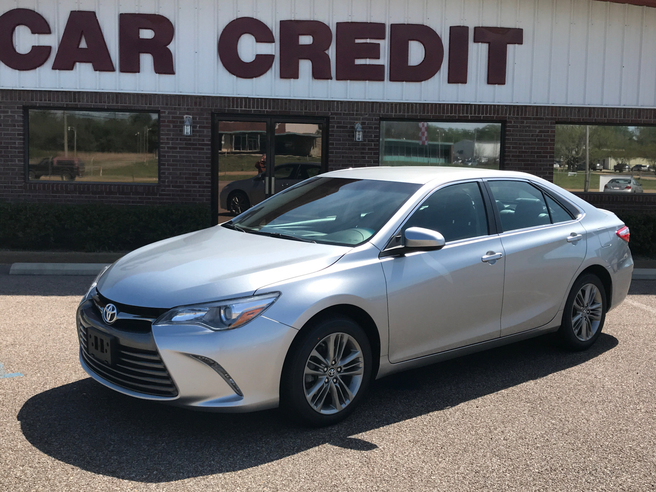 Used 2017 Toyota Camry SE for Sale in Tupelo MS 38801 Car Credit Inc