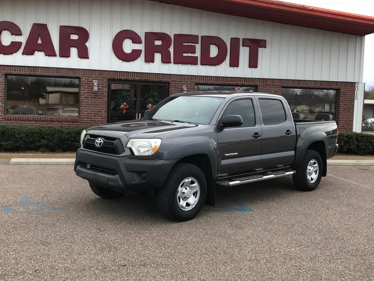 Toyota Tacoma PreRunner Double Cab Auto 2WD 2012