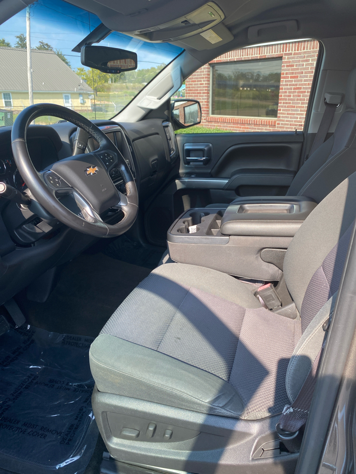 Chevrolet Silverado 1500 LT Crew Cab 4WD LWB 2015 Chevrolet Silverado 1500 LT Crew Cab 4WD LWB 2015