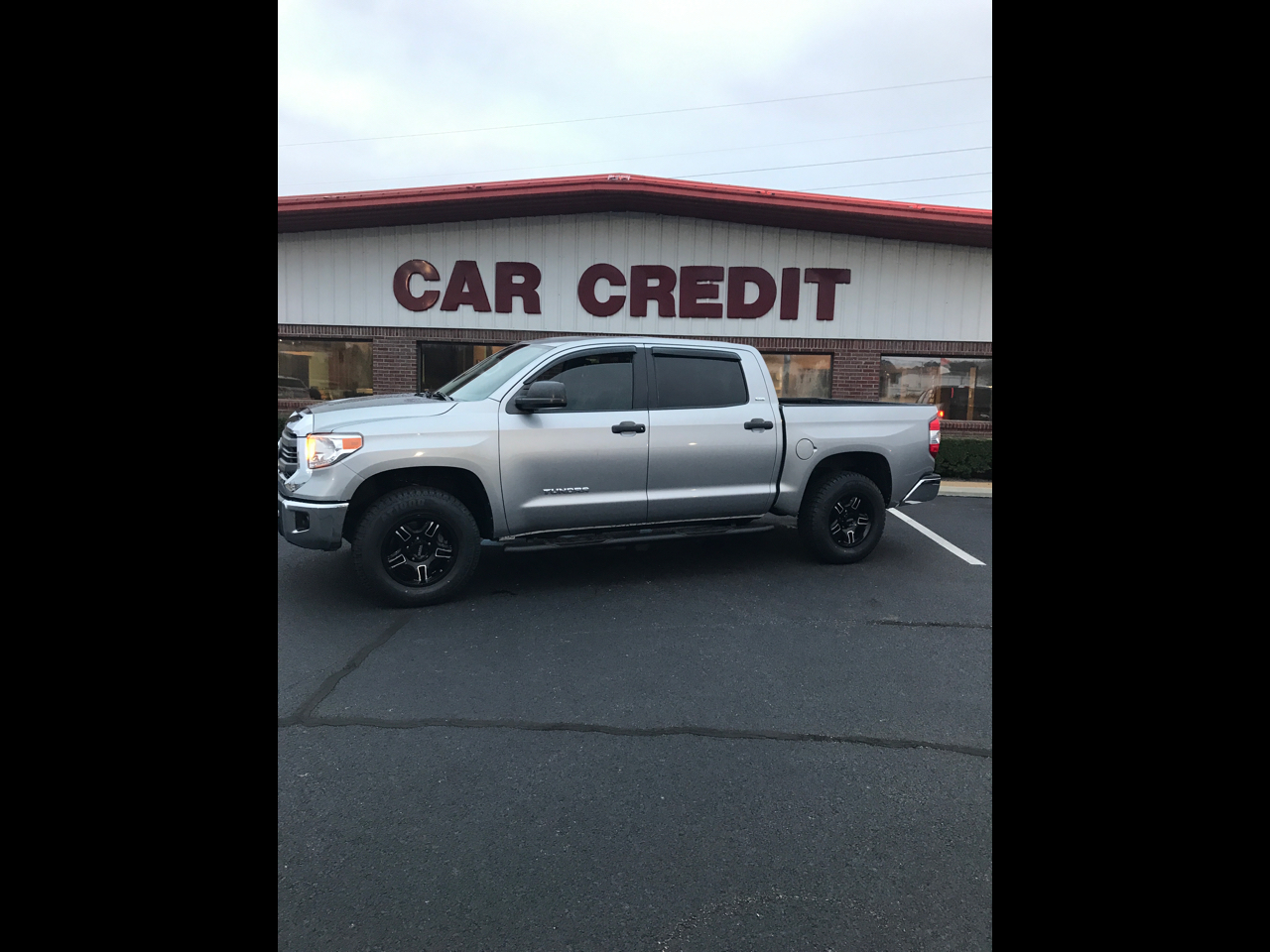 Toyota Tundra SR5 4.6L V8 CrewMax 2WD 2015